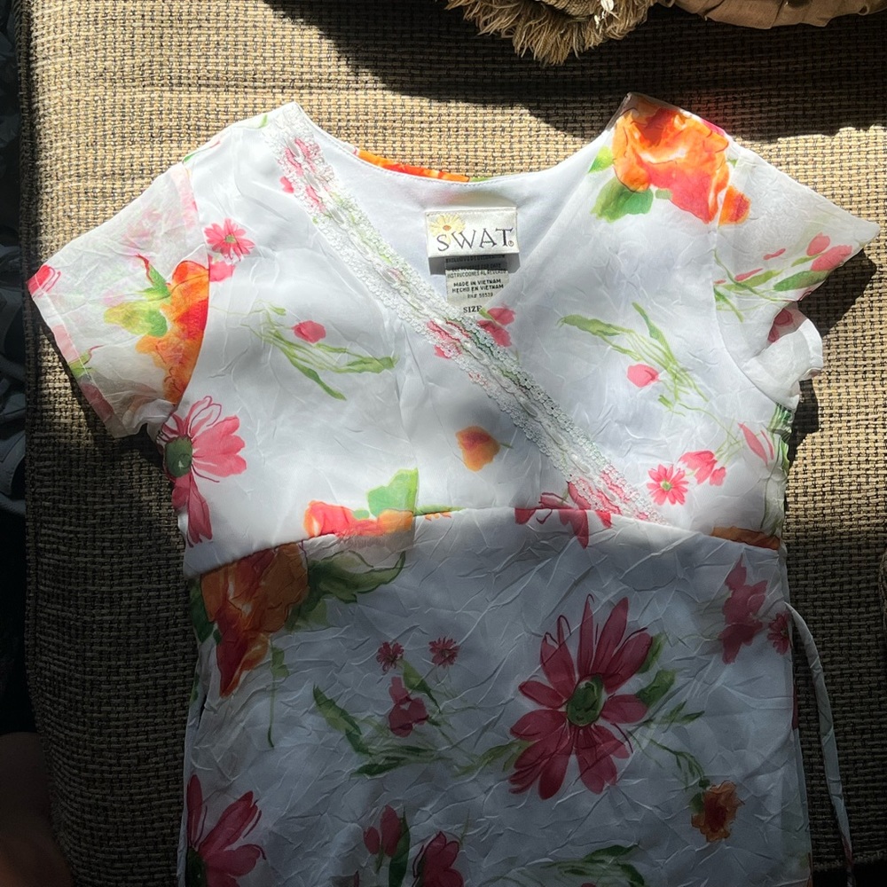 Spring Dress Size 10 - Picture 2 of 4